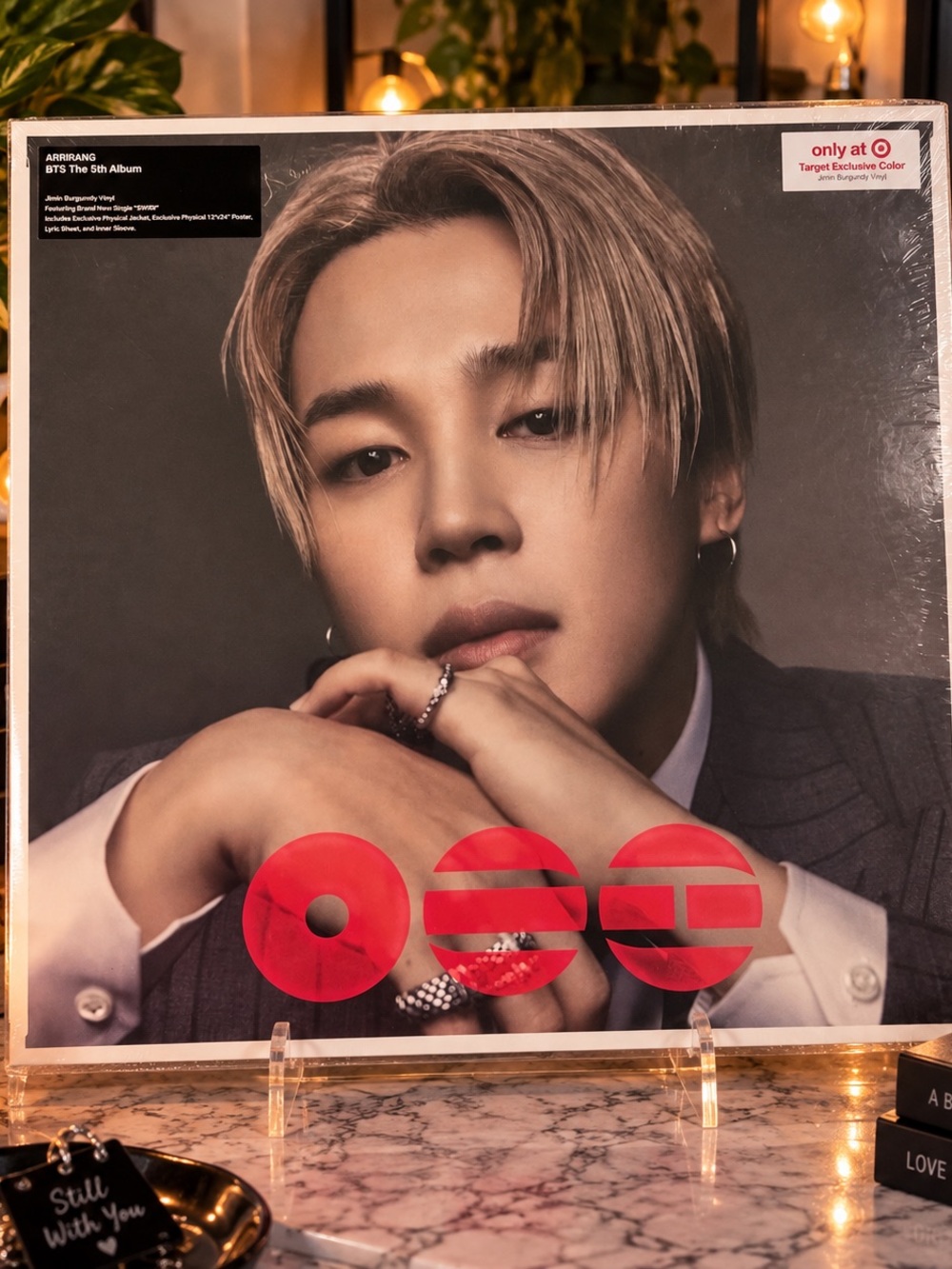5th Album 'arirang' Vinyl - Burgundy Red Cover